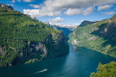 峡湾