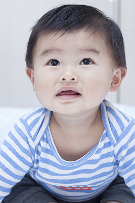 婴儿期