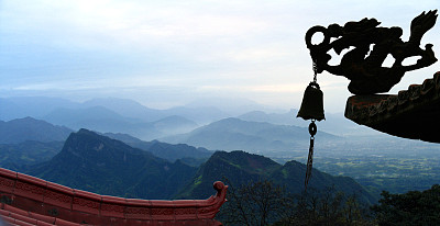 峨眉山