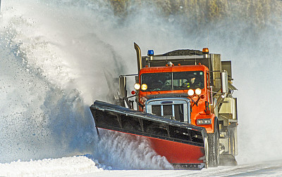 扫雪车