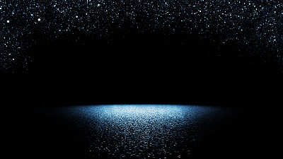闪亮的蓝色闪光落在一个被明亮的聚光灯照亮的平面上