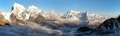 朱拉兹峰