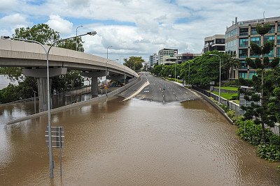 布里斯班洪水事件中的加冕大道