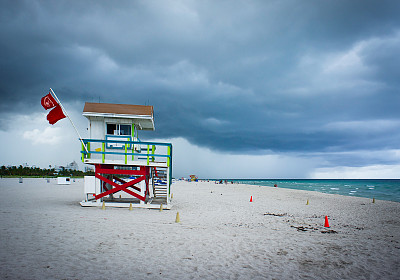 佛罗里达南海滩救生员小屋