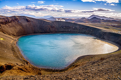 火山喷口