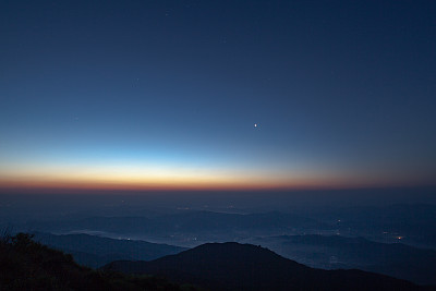 山