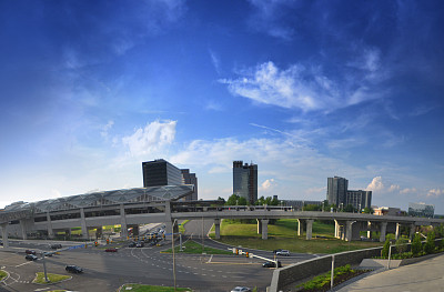 高架铁路铁轨