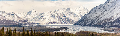 雪山