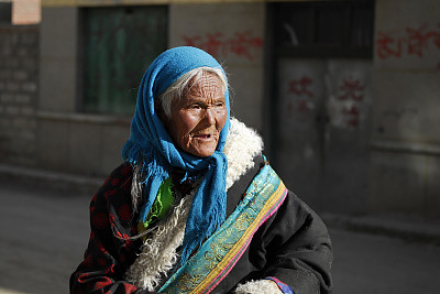 旧西藏的女人