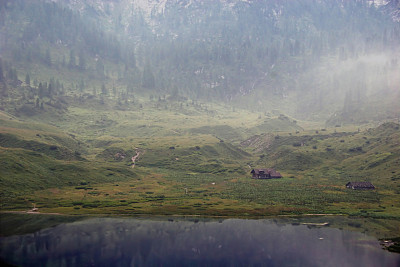 这是卑斯加德地区的芬特湖