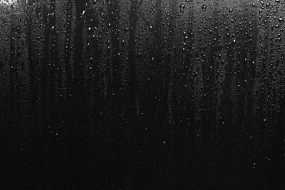 水