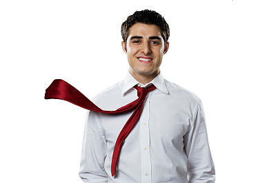 一个穿白衬衫打红领带的商人
