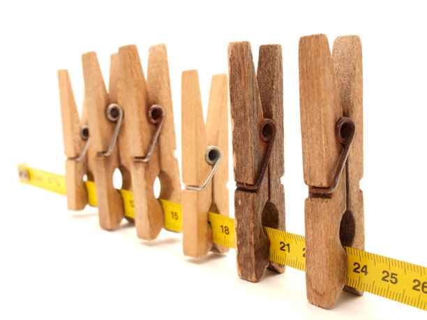 pegs