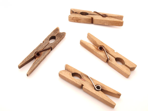 pegs
