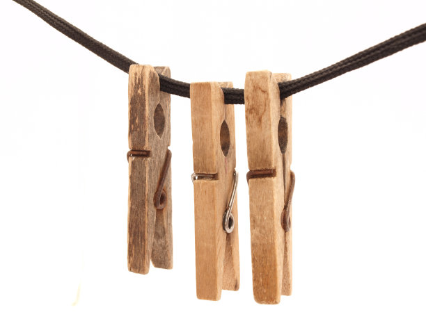 pegs