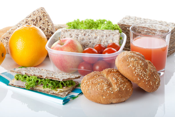 荤素搭配的美味盒饭