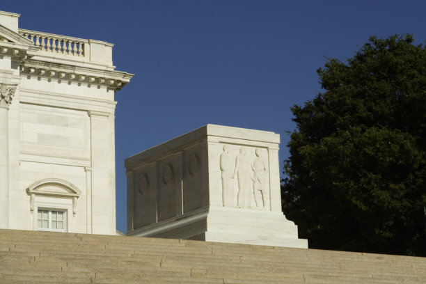 战争浮雕战争纪念碑