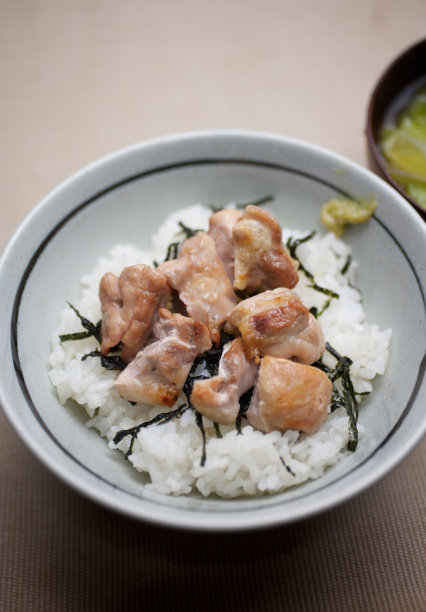 日式烧鸟菜品