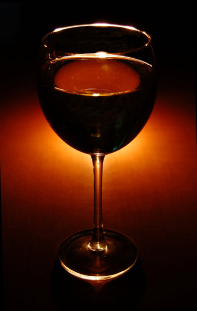 夏敦埃葡萄,白葡萄酒,含酒精饮料