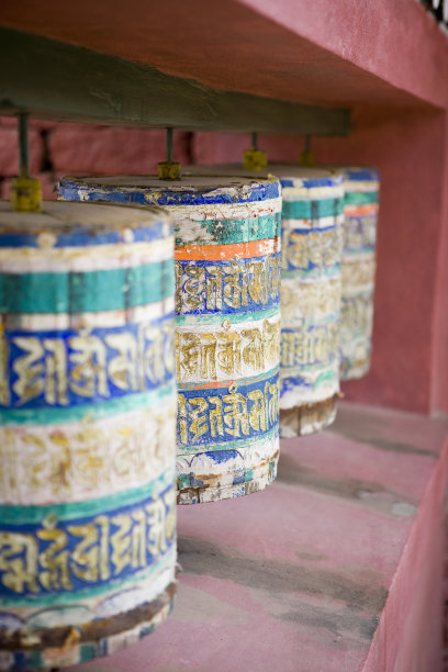 尼泊尔寺庙转经轮