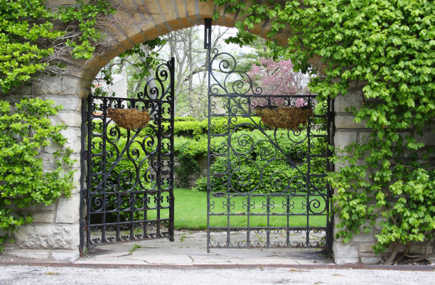 gate