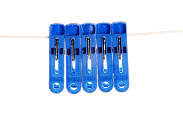 pegs