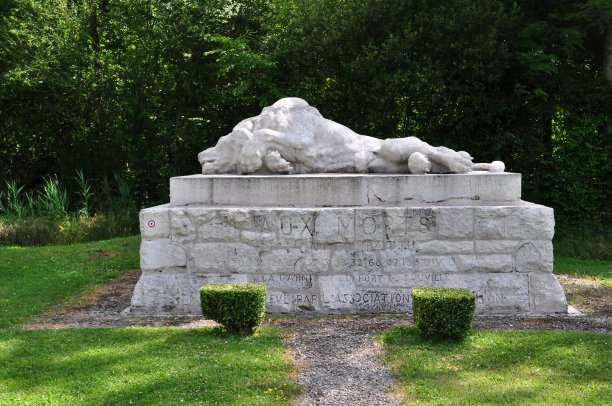 1916