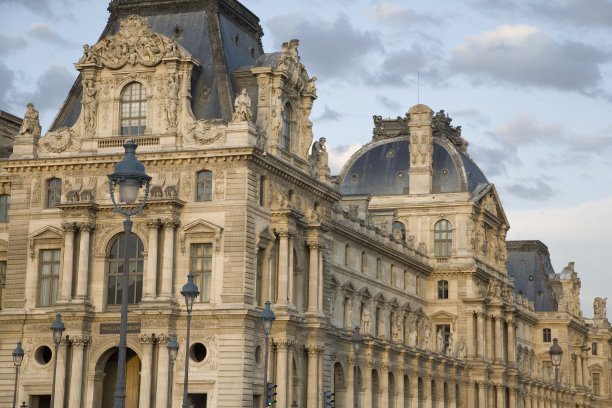 louvre