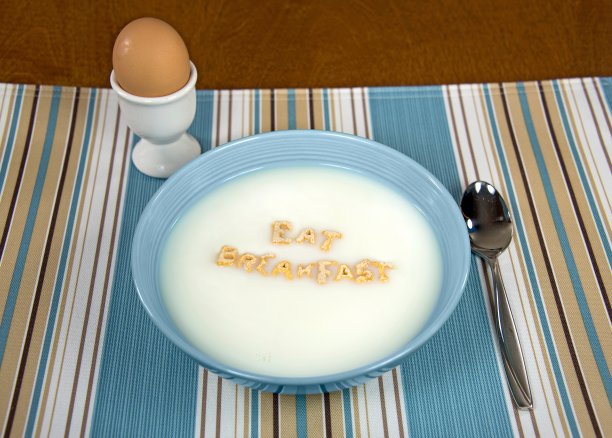 鲜奶煮蛋
