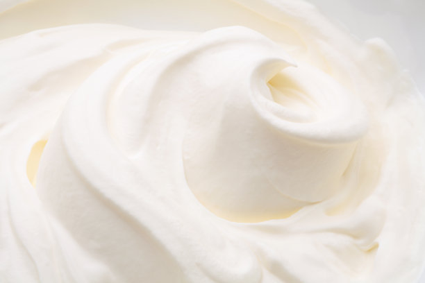 creamy