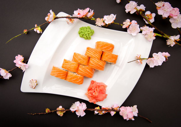 三文鱼樱花卷寿司