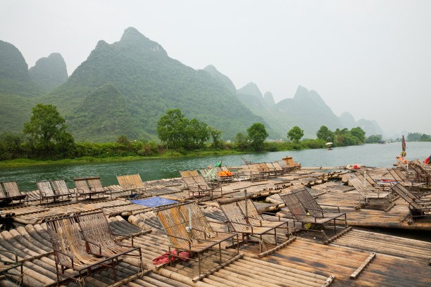 中国广西桂林阳朔遇龙河夏日风光