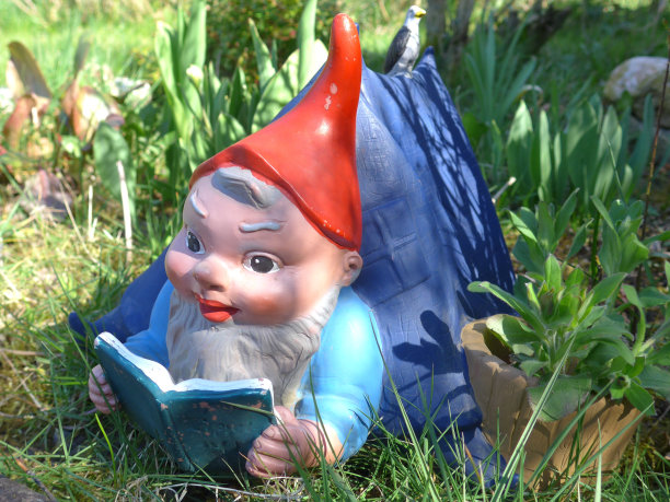 书本造型景观雕塑