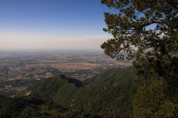 秦岭山