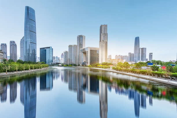 都市