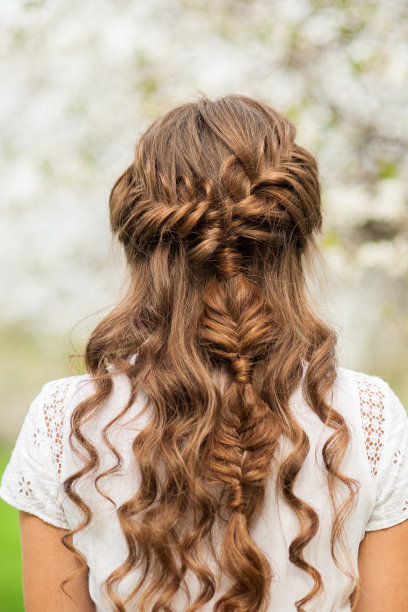 hairstyle