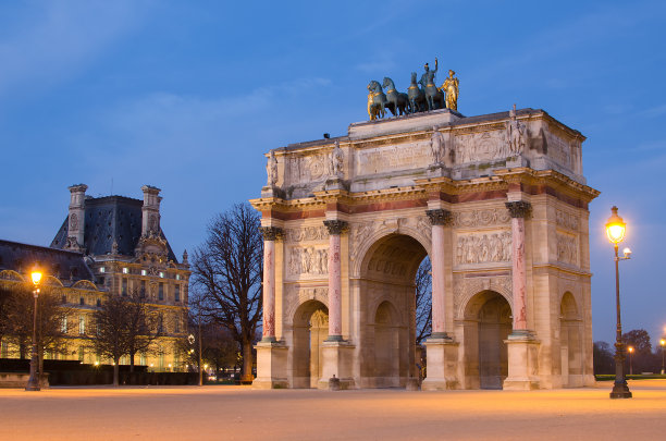 louvre