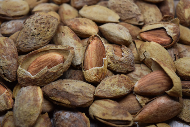 almond