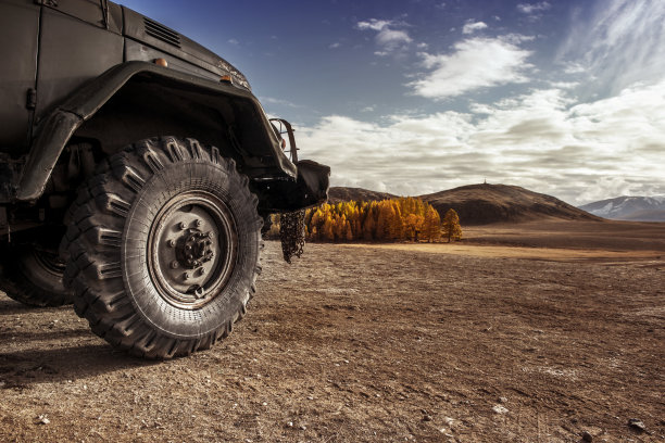 4x4