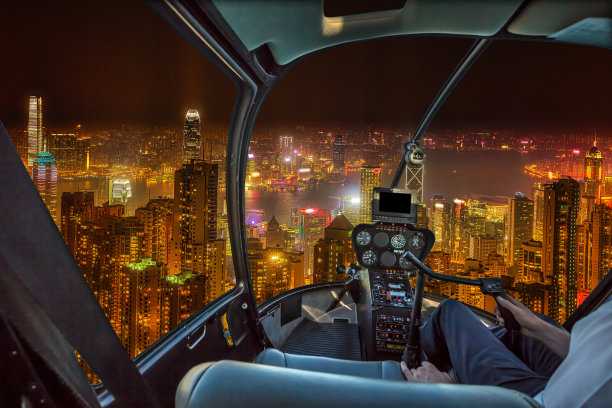 直升机夜景