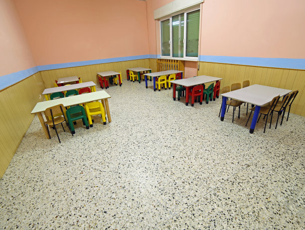 幼儿园休息室