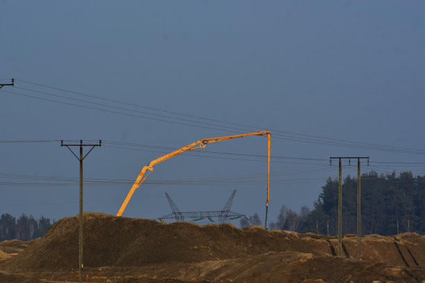 pylons