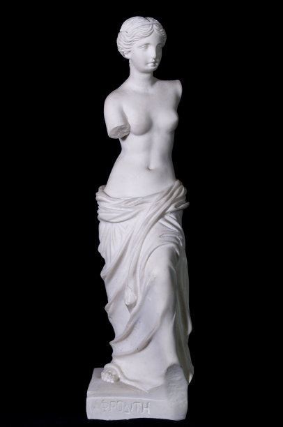 古代女子雕塑