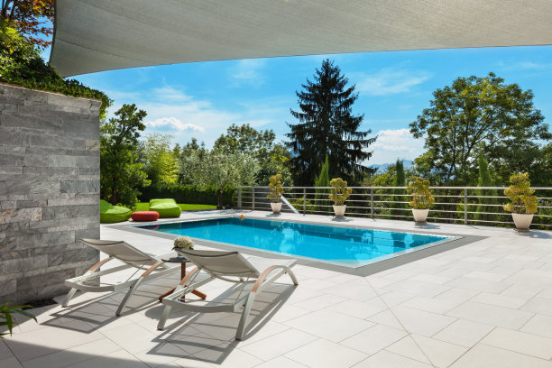 pool