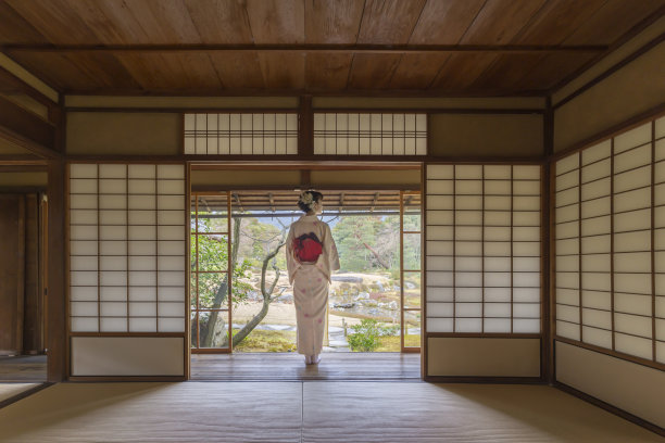 kimono