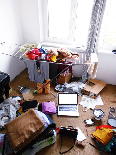 messy
