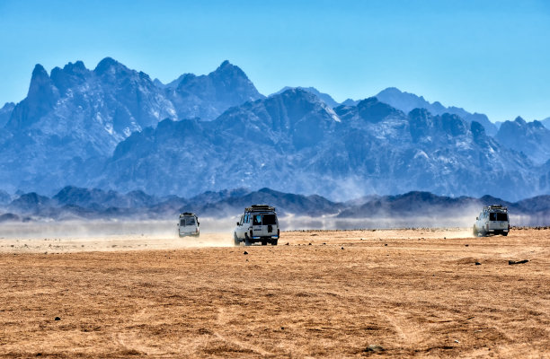 4x4