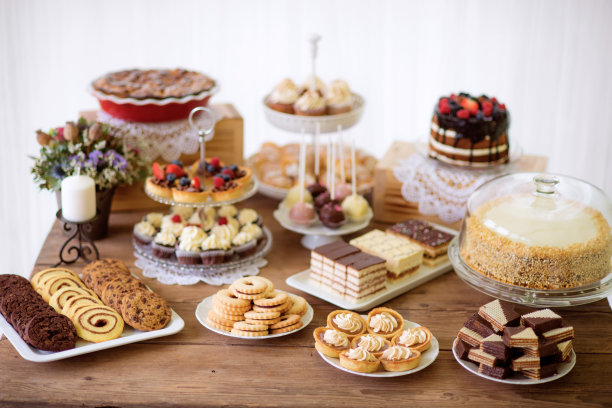 cakes
