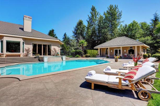 pool
