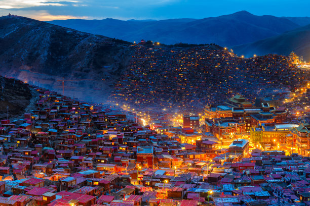 甘孜州地标建筑